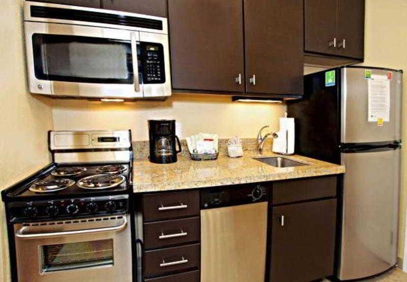 Towneplace Suites By Marriott Phoenix Goodyear Esterno foto